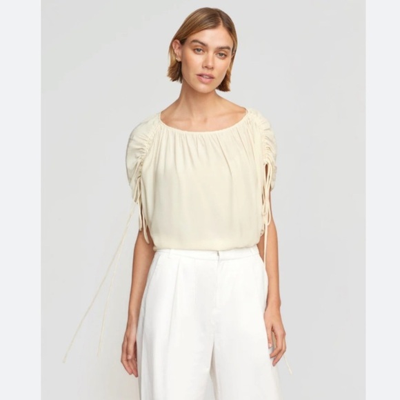 Modern Citizen Akari Semi Sheer Gathered Shoulder Blouse NWOT Cream Natural - Picture 2 of 15